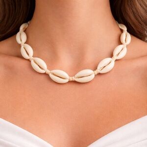 Cowrie Shell Choker Necklace – Boho Beach Style